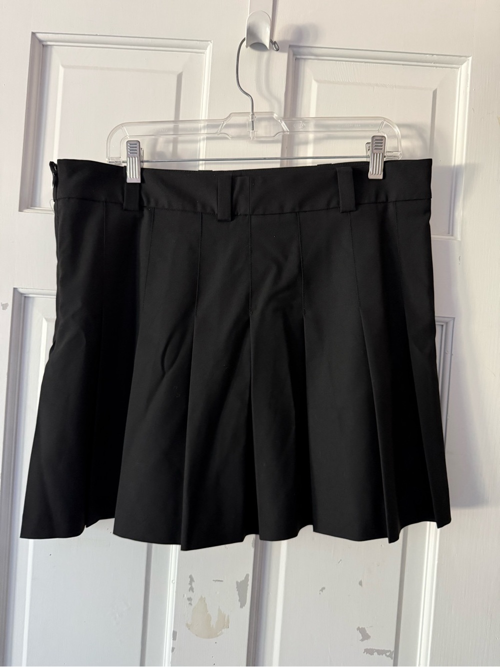 Aritzia Sunday Best Women’s Black Mini Skirt